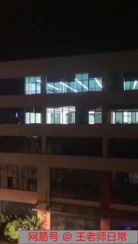 四川传媒学院今日吃瓜,校园吃瓜事件追踪