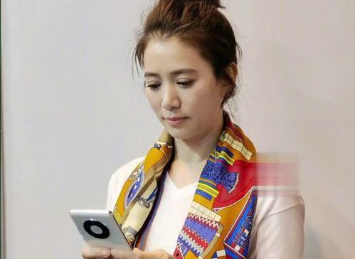 明星吃黑瓜被抓视频大全,视频大全揭秘娱乐圈风波