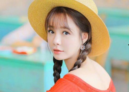 吃瓜特效女爆料,吃瓜特效女独家爆料，带你走进明星幕后生活