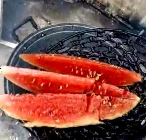 今日吃瓜黑暗料理,吃瓜界的惊悚美食大揭秘