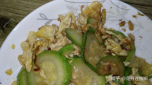 黑贝瓜可以炒着吃吗,炒菜新选择