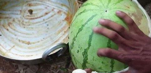 专门发网红黑料的吃瓜群,吃瓜群背后的黑料风云