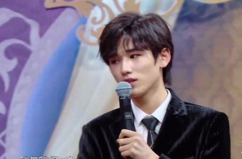 吃瓜爆料宋亚轩,瓜田里的青春偶像