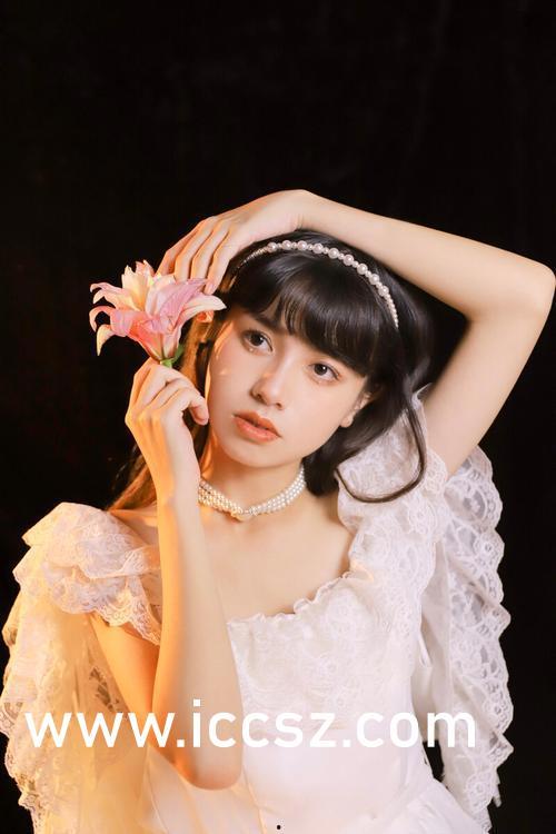 网曝吃瓜黑料一,吃瓜群众的一生