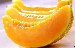 哈密瓜干今日送达,今日哈密瓜干，尽享夏日甘甜