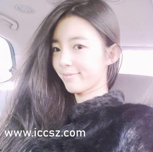 反差婊吃瓜爆料黑料免费,揭秘娱乐圈黑料风云