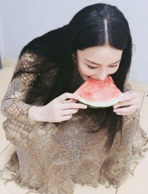 张馨予吃瓜爆料